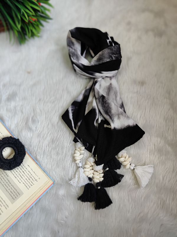Black Shells Scarf — photo 2