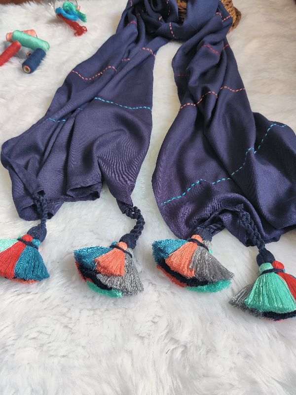 Twisted Tassel Scarf — photo 5