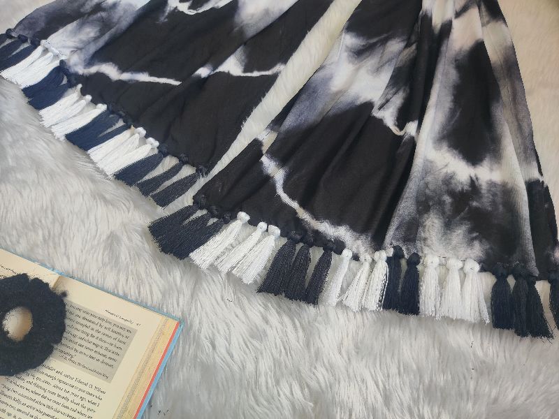 Black & White Loop Scarf — photo 7