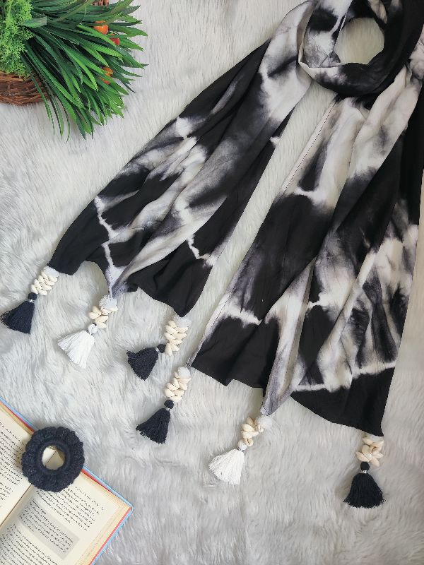 Black Shells Scarf — photo 4