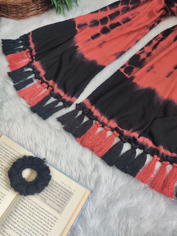Peach And Black Loop Scarf — photo 6