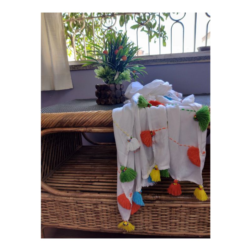 White Multicolor Kantha Stitch Scarf — photo 3