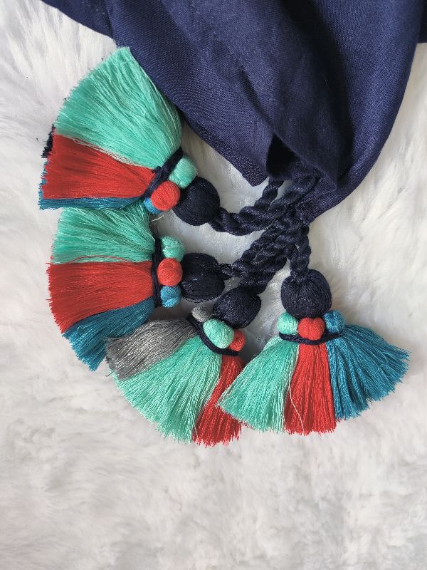Twisted Tassel Scarf — photo 4
