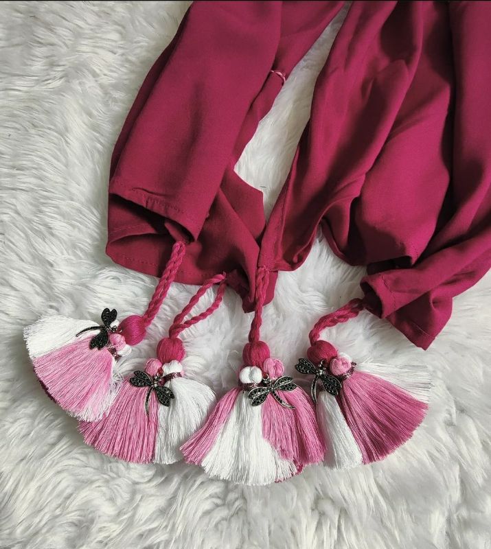 Twisted Tassel Scarf — photo 2