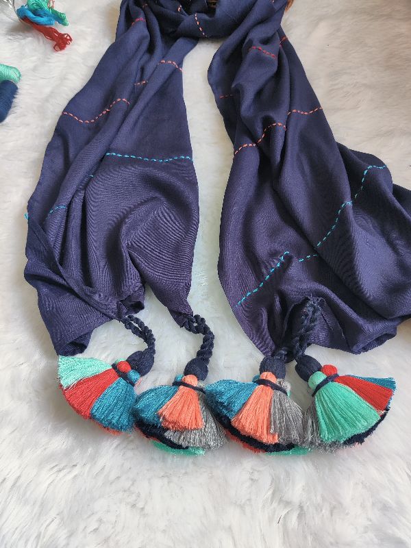Twisted Tassel Scarf — photo 2